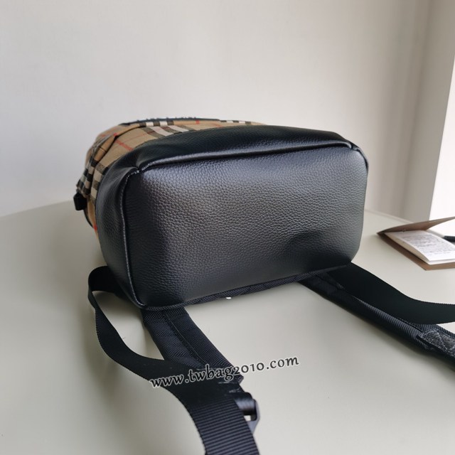 Burberry專門店新款格紋雙肩包 巴寶莉原版經典格子男士後背包 yxb1499